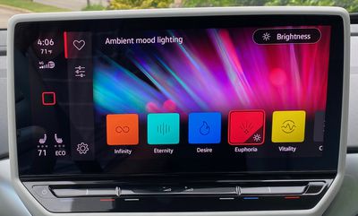 2021 vw id4 color themes