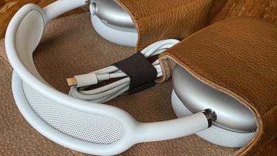 capra leather case review cable storage